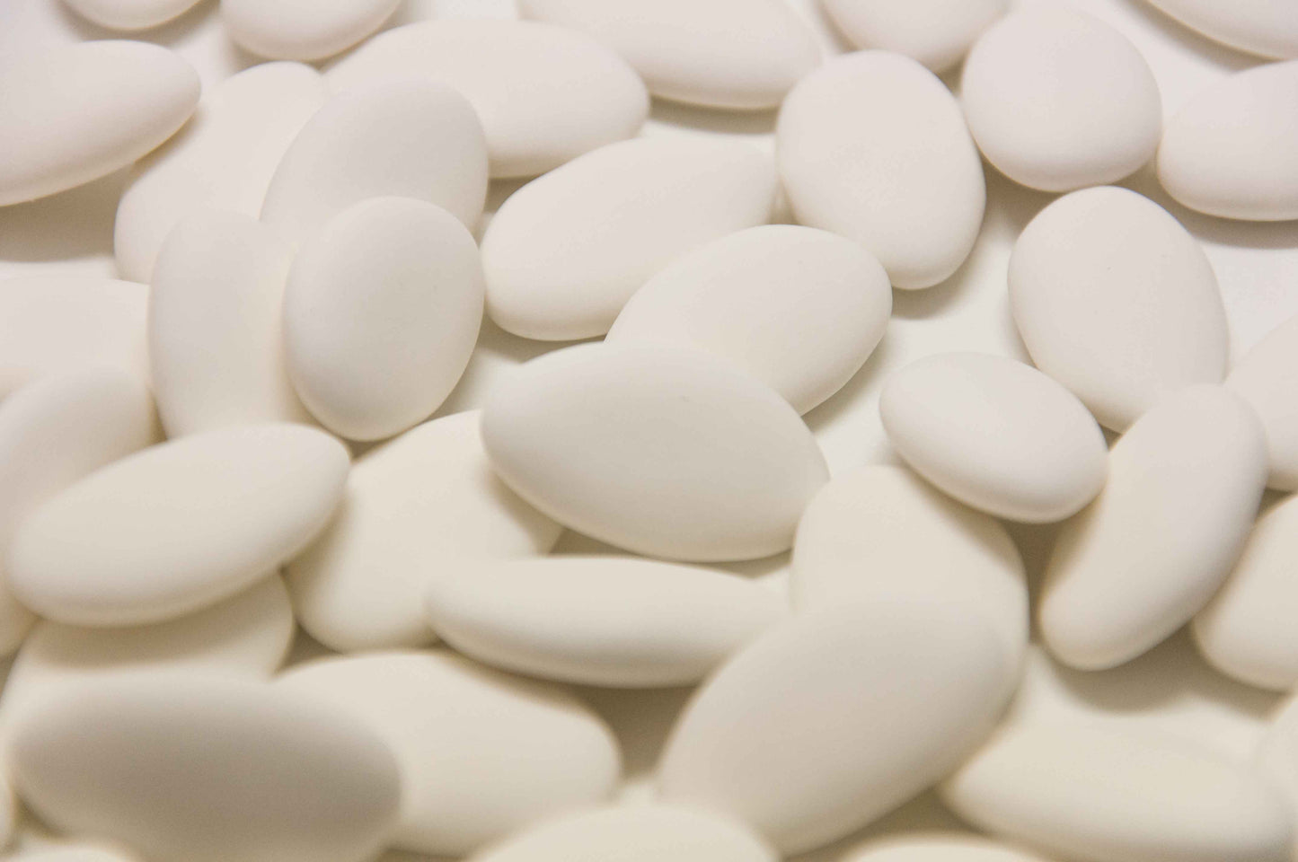 Zuckermandeln Schokolade - Weiss (100 g)