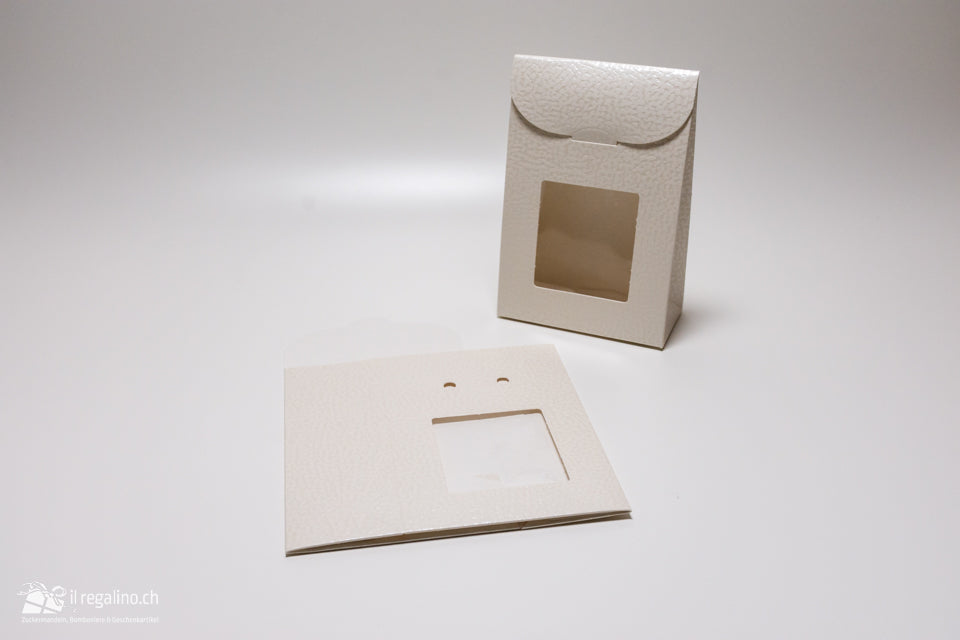 Faltschachtel mit Sichfenster (9x4x13.5)