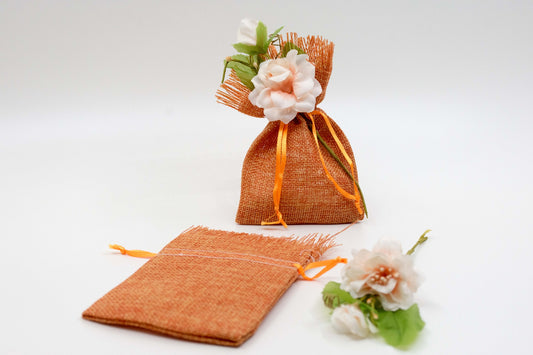 Jutesäckchen mit Blume – orange